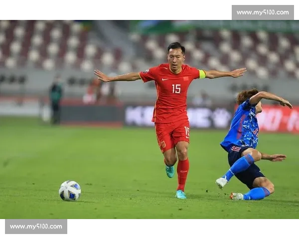 温网男单冠军之争：顶级球员争锋决胜草地赛场